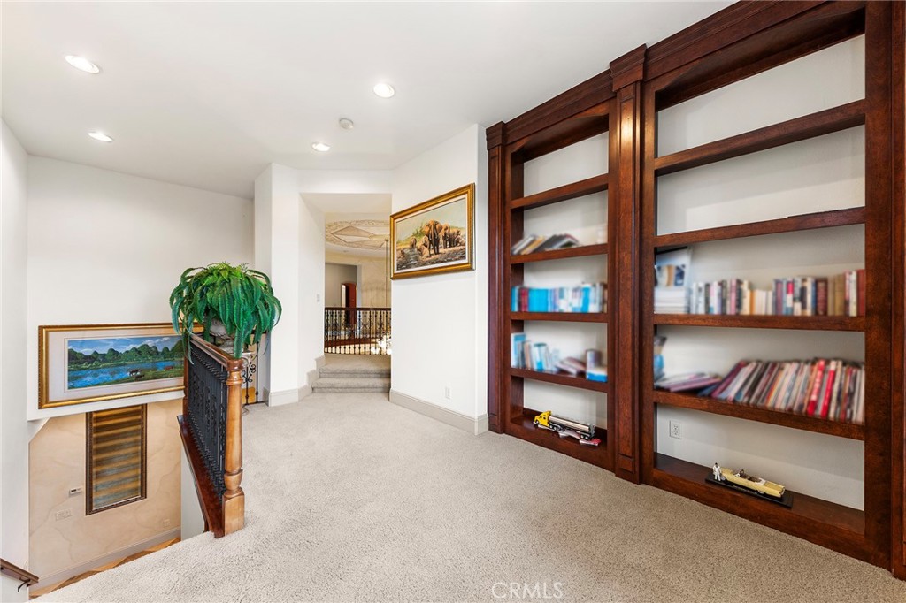 2100 Whistler Court Property Photo 18