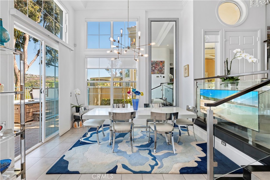 4 Chandon Property Photo 1