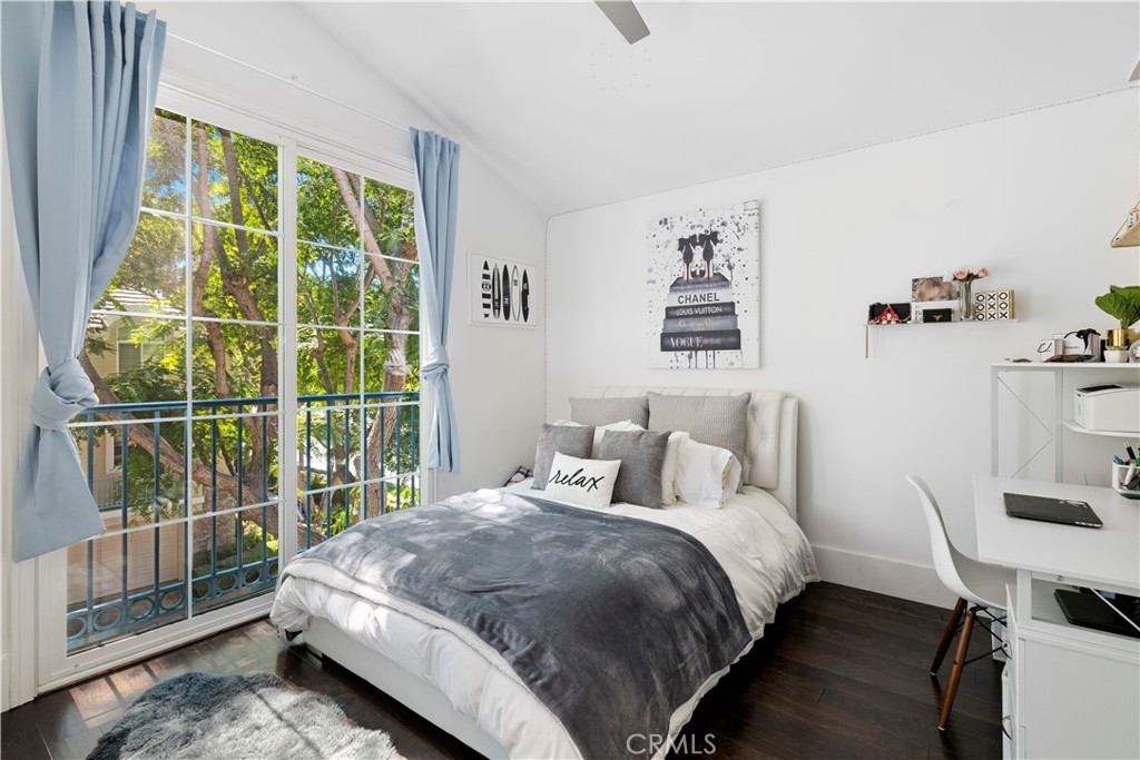 4 Chandon Property Photo 17