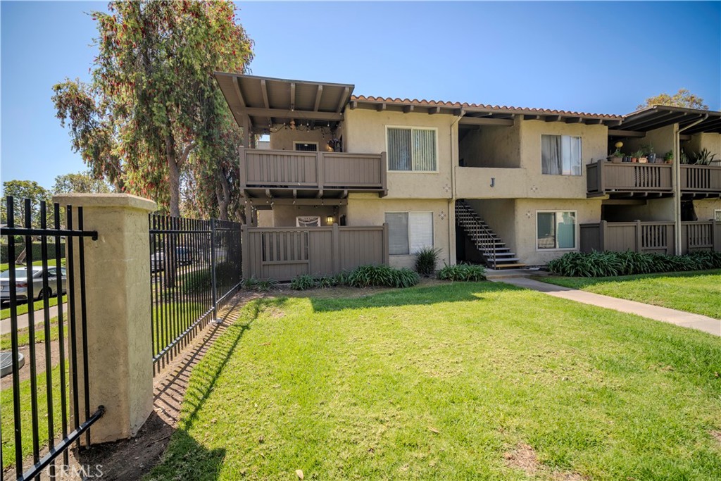 1345 Cabrillo Park Drive J02 Property Photo 1