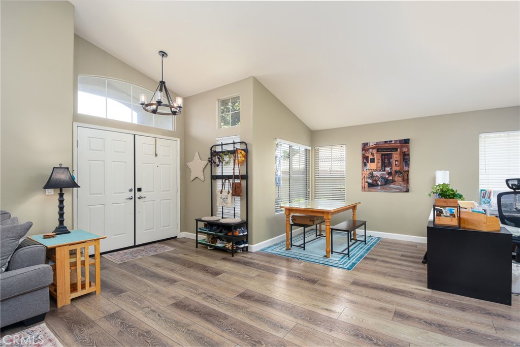 23898 Via Pamilla Property Photo 7