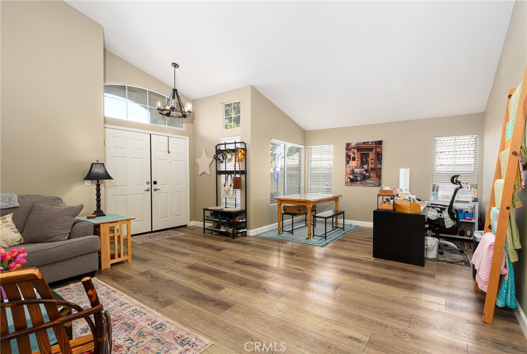 23898 Via Pamilla Property Photo 8