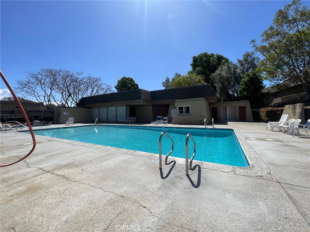 10296 Colombia River Court Property Photo 2