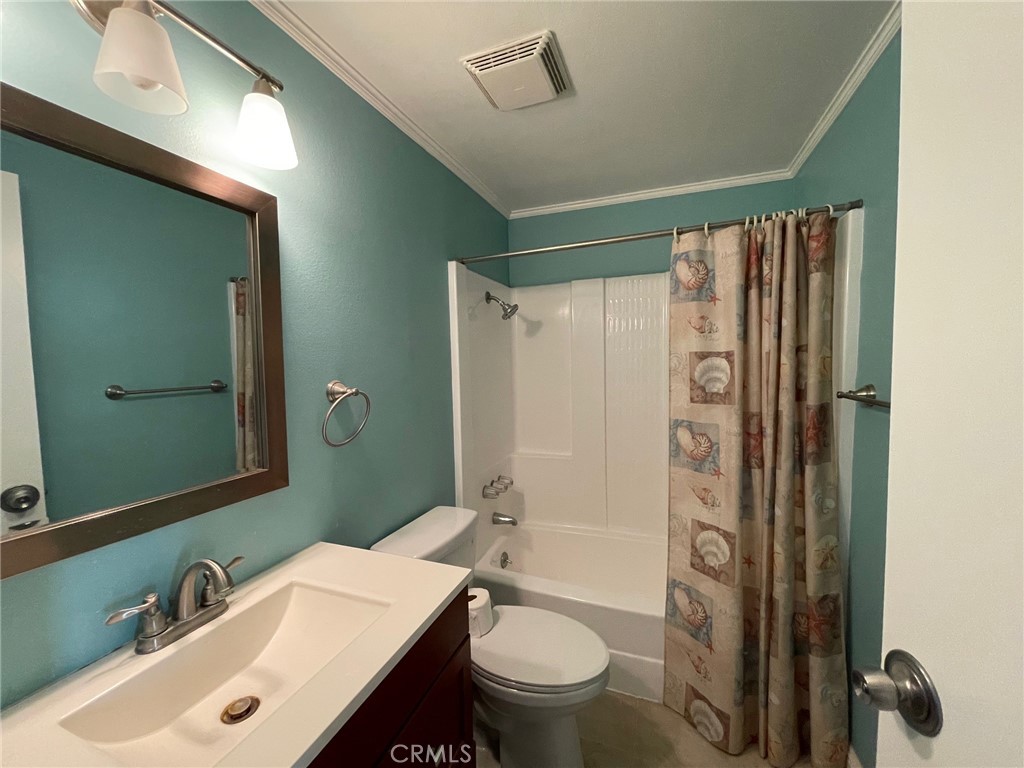 10296 Colombia River Court Property Photo 6