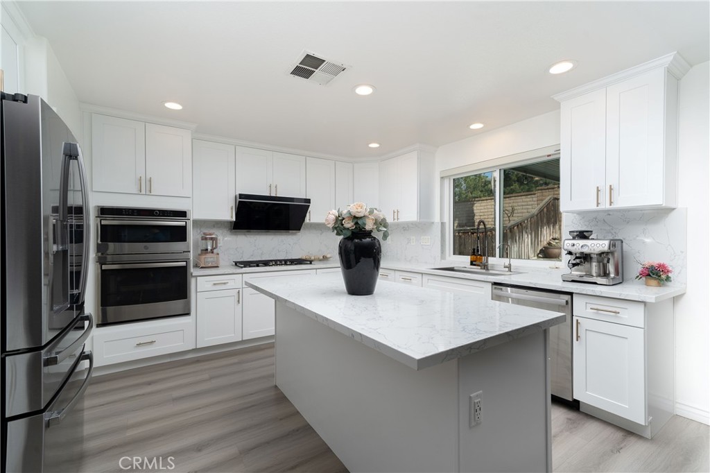 11836 Asti Drive Property Photo 11