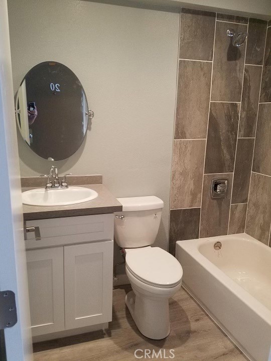 317 S Flower Street Property Photo 9