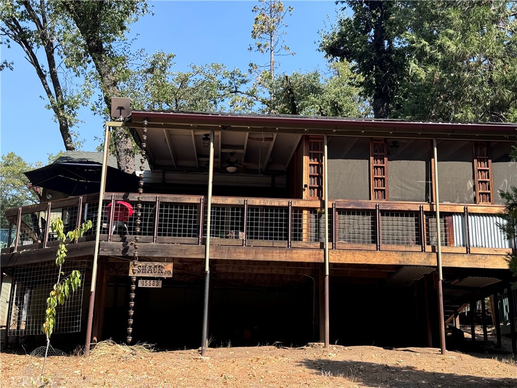 45583 Poso Park Drive Property Photo 1