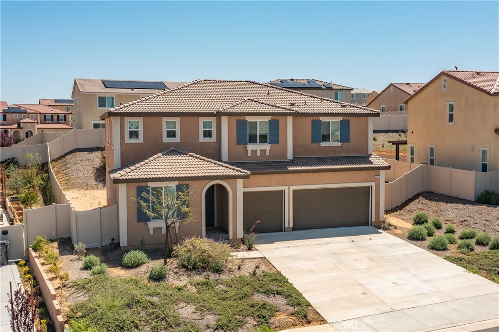 14016 Cavallano Court Property Photo 2