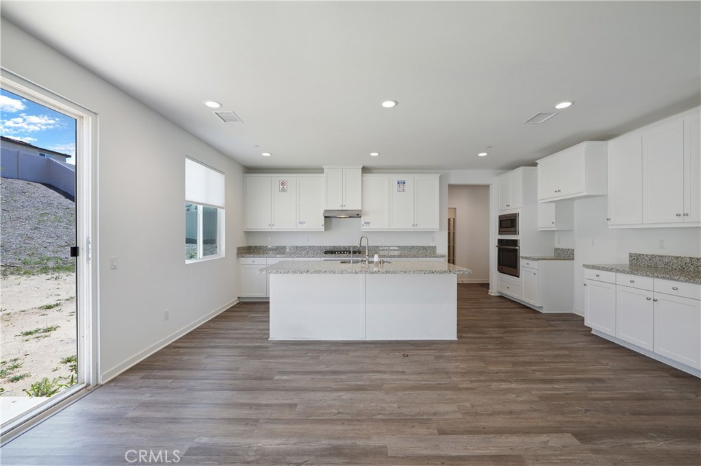14016 Cavallano Court Property Photo 9