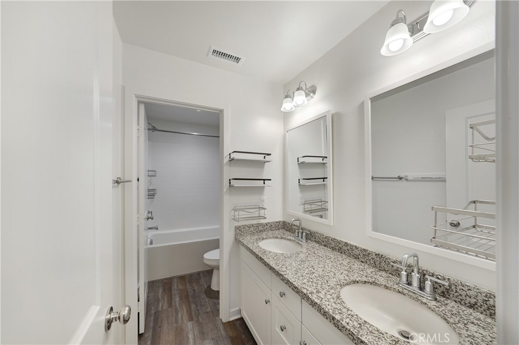 14016 Cavallano Court Property Photo 28