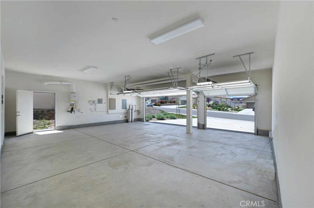 14016 Cavallano Court Property Photo 32