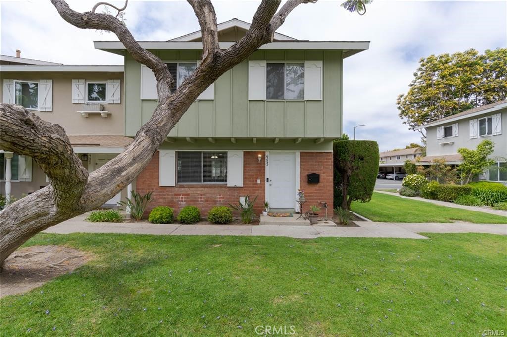 9692 Cornwall Drive Property Photo