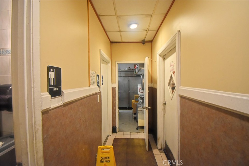 8547 Westminster Ave Property Photo 13