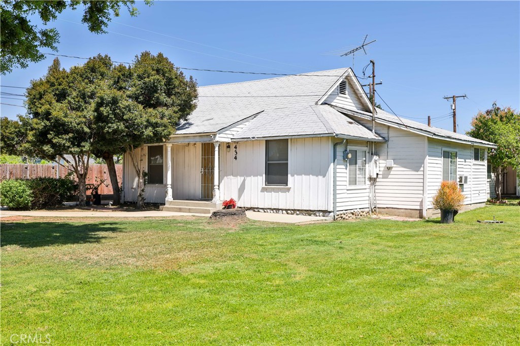 434 N Orange Avenue Property Photo 1