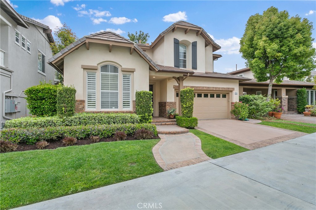 54 Laurelhurst Dr Property Photo