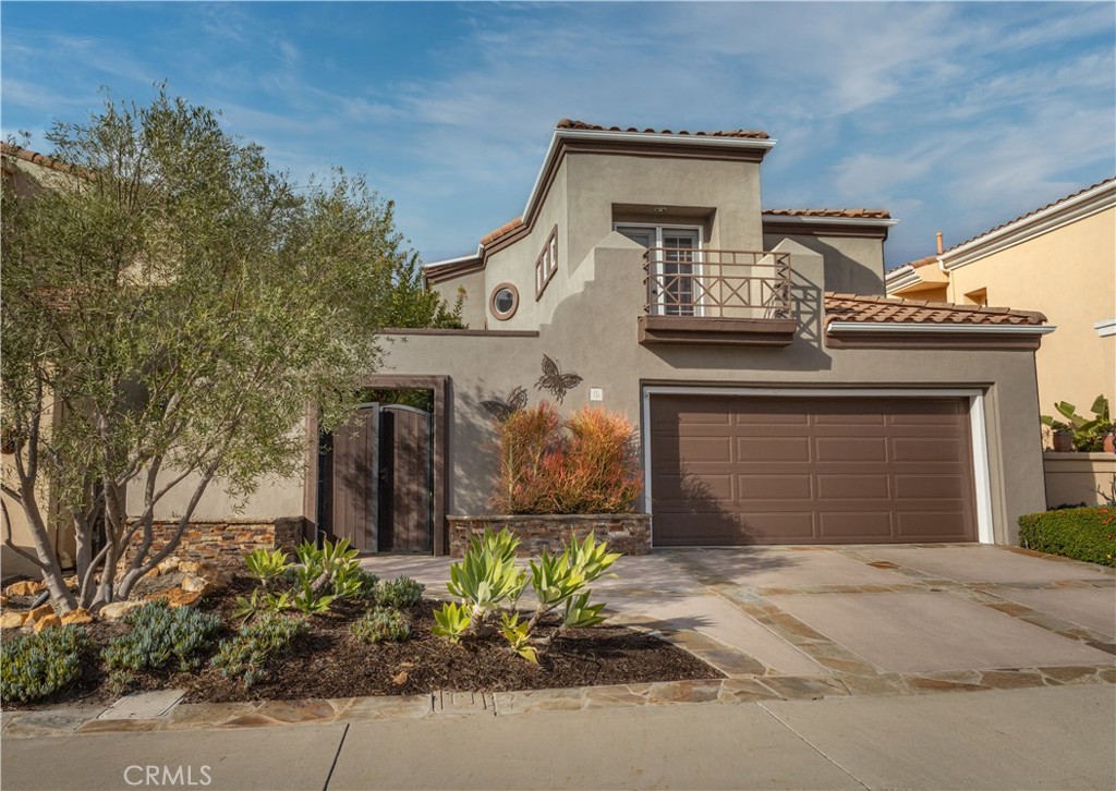 15 Cantora Property Photo