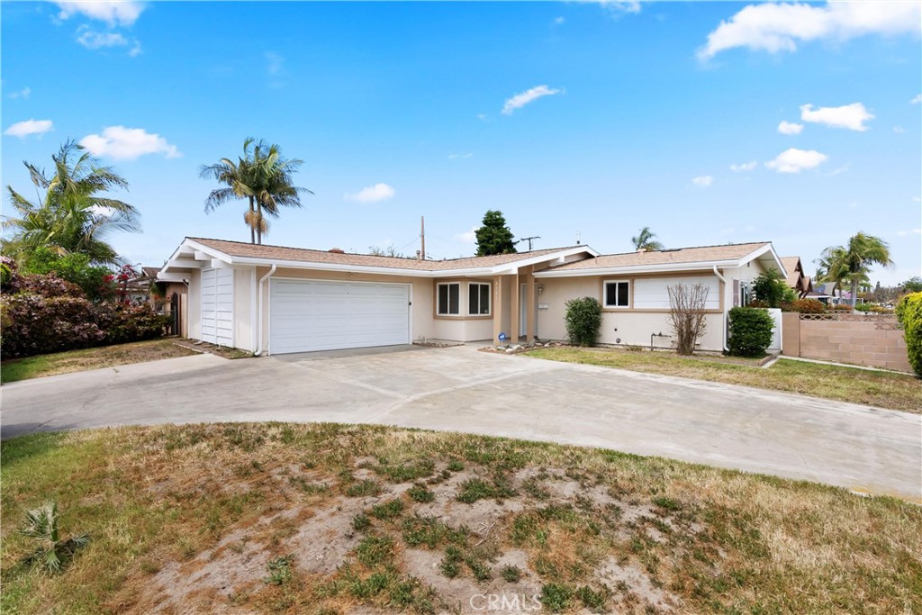 8751 Oasis Avenue Property Photo 1