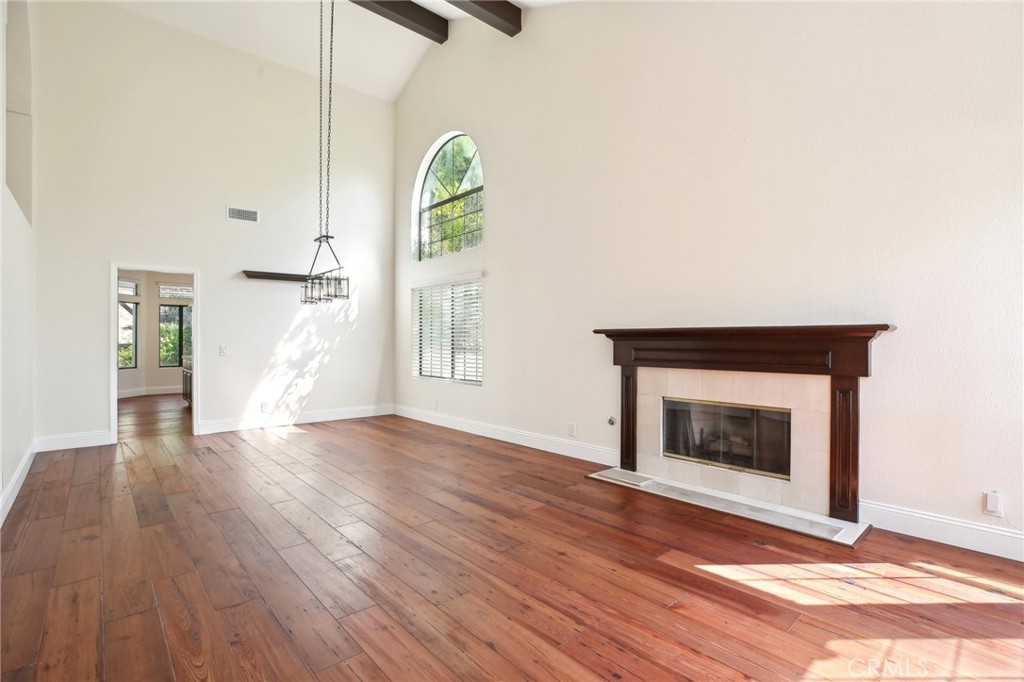 25682 Nottingham Court Property Photo 6