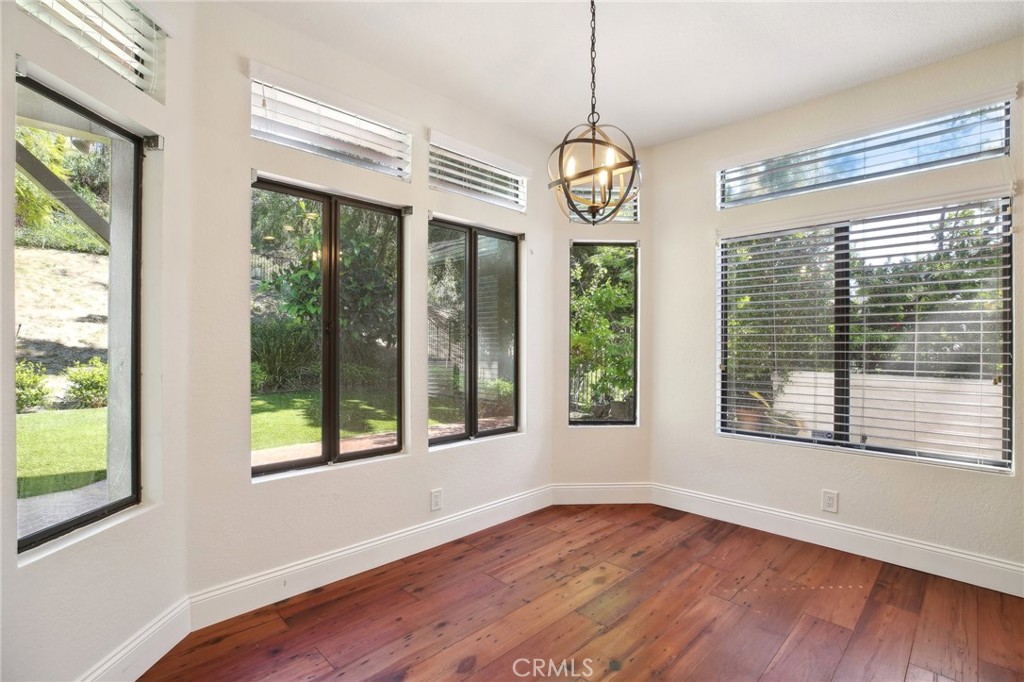 25682 Nottingham Court Property Photo 21