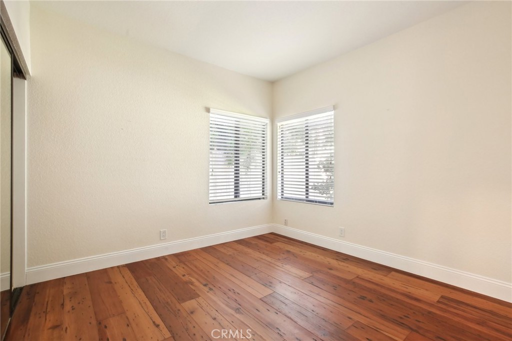 25682 Nottingham Court Property Photo 22