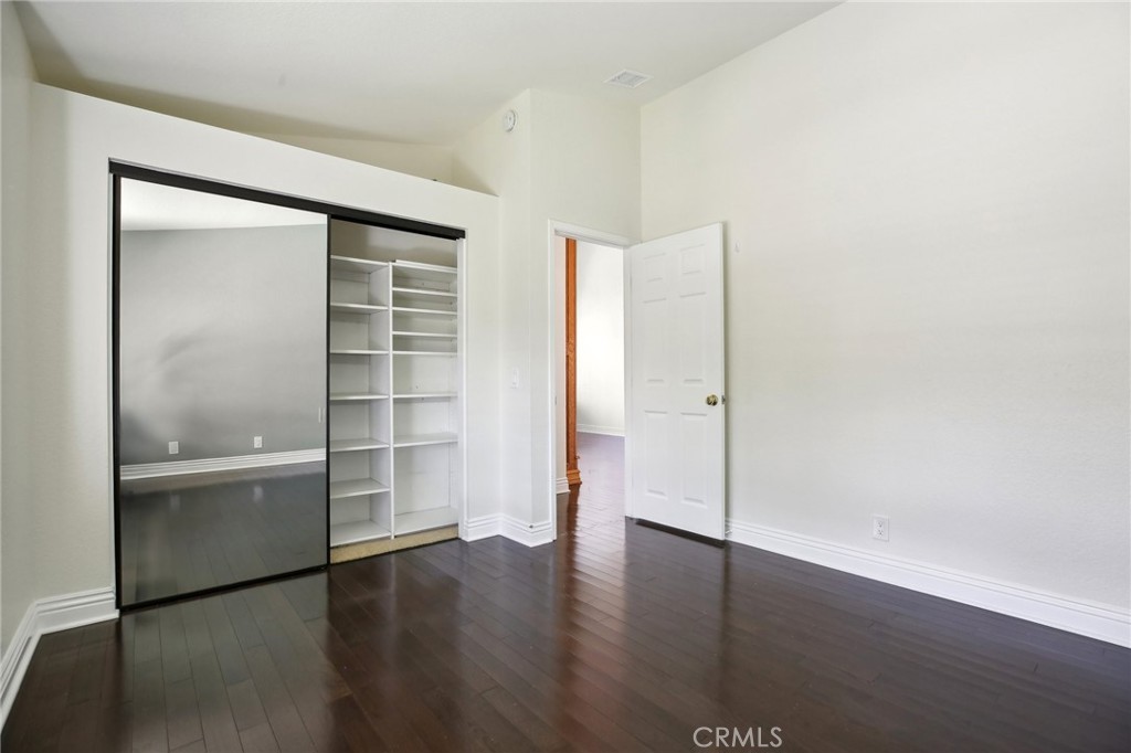 25682 Nottingham Court Property Photo 44