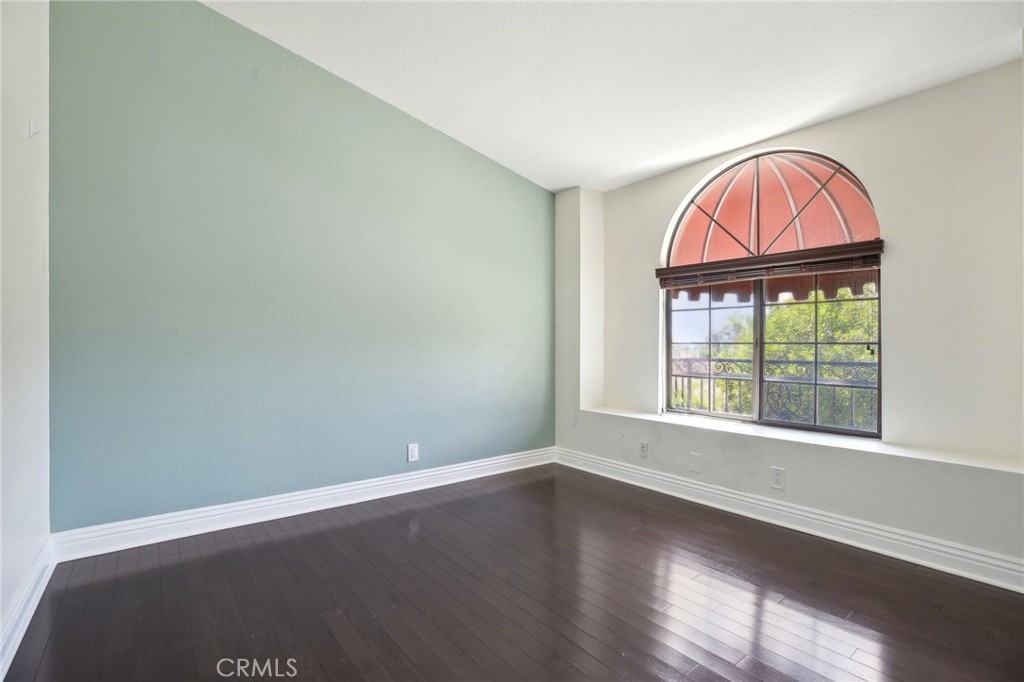 25682 Nottingham Court Property Photo 46