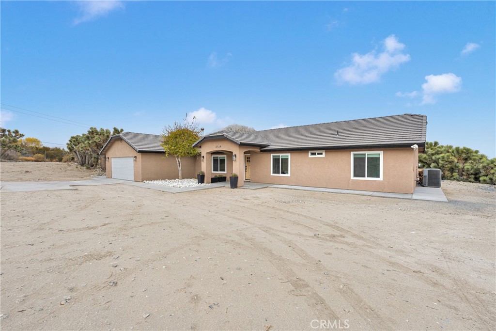 2128 Pheasant Road Property Photo 5