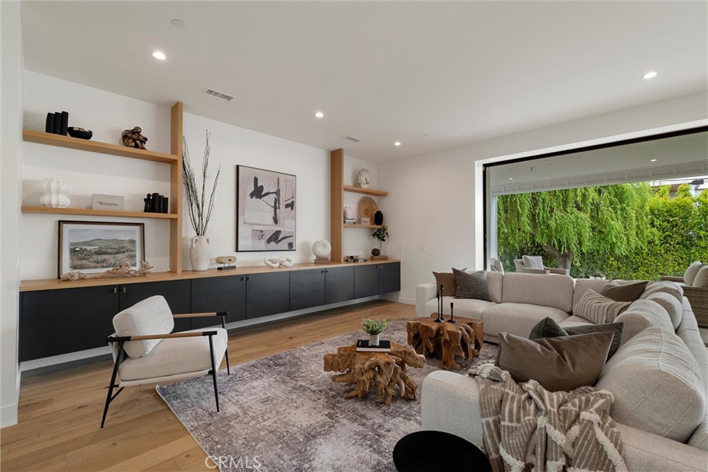 1311 18th Street Property Photo 1