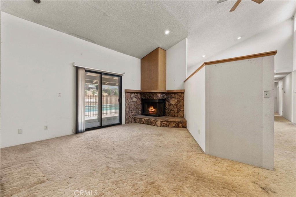 18510 Santa Fe Avenue Property Photo 21