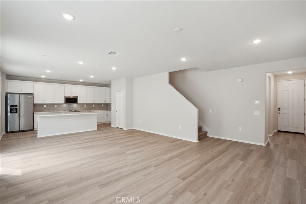 2070 Zest Street Property Photo 4