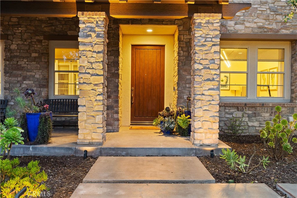 12 Via Alcamo Property Photo 2