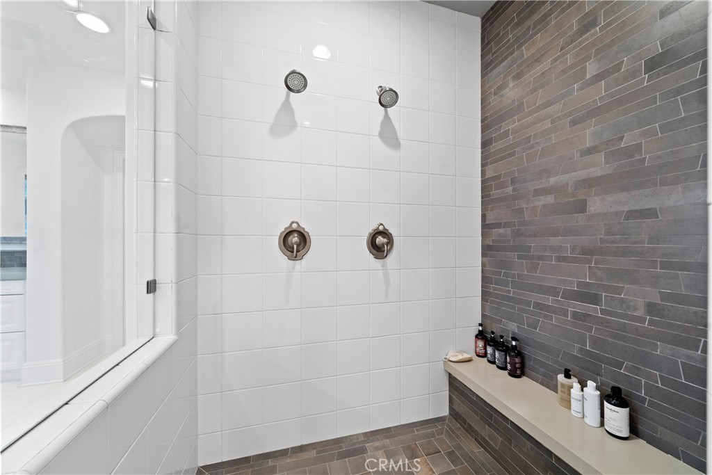 12 Via Alcamo Property Photo 25