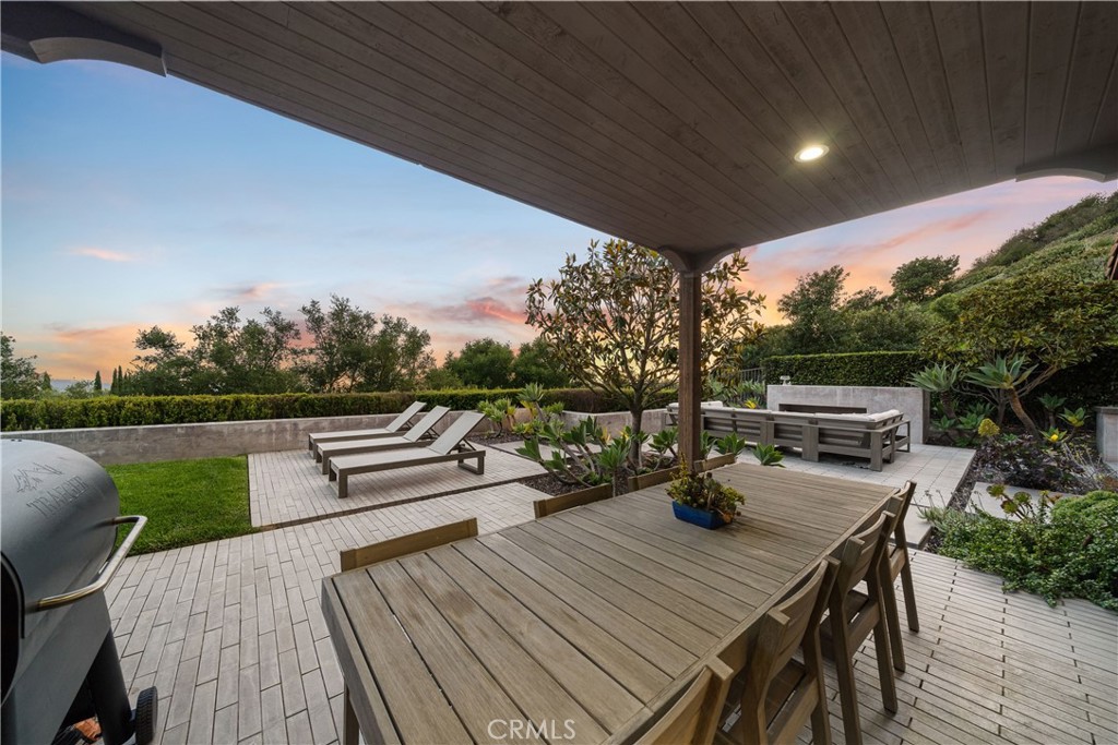 12 Via Alcamo Property Photo 31