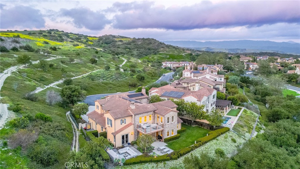 12 Via Alcamo Property Photo 34