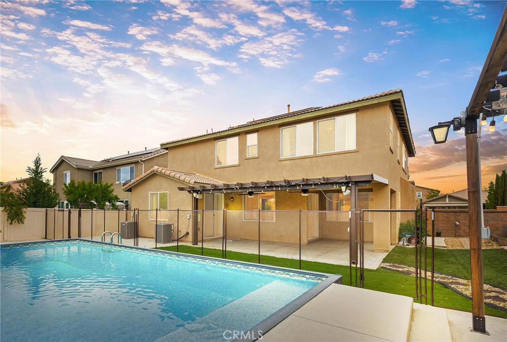 37544 River Oats Lane Property Photo 1