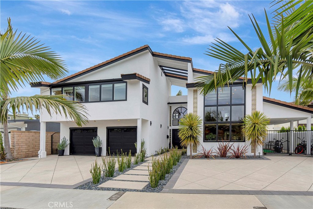 16821 Phelps Lane Property Photo