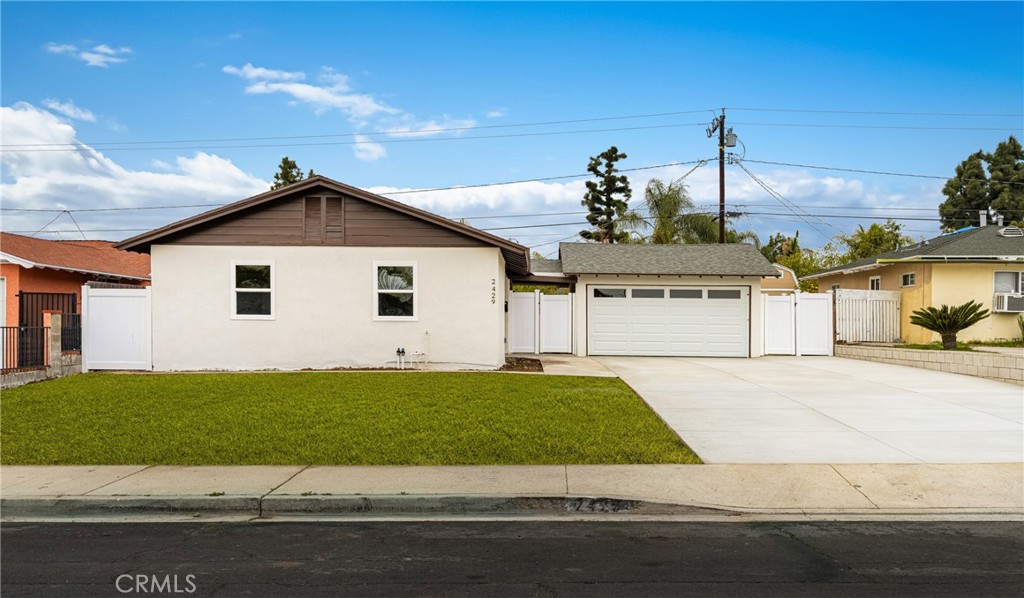 2429 Alder Street Property Photo