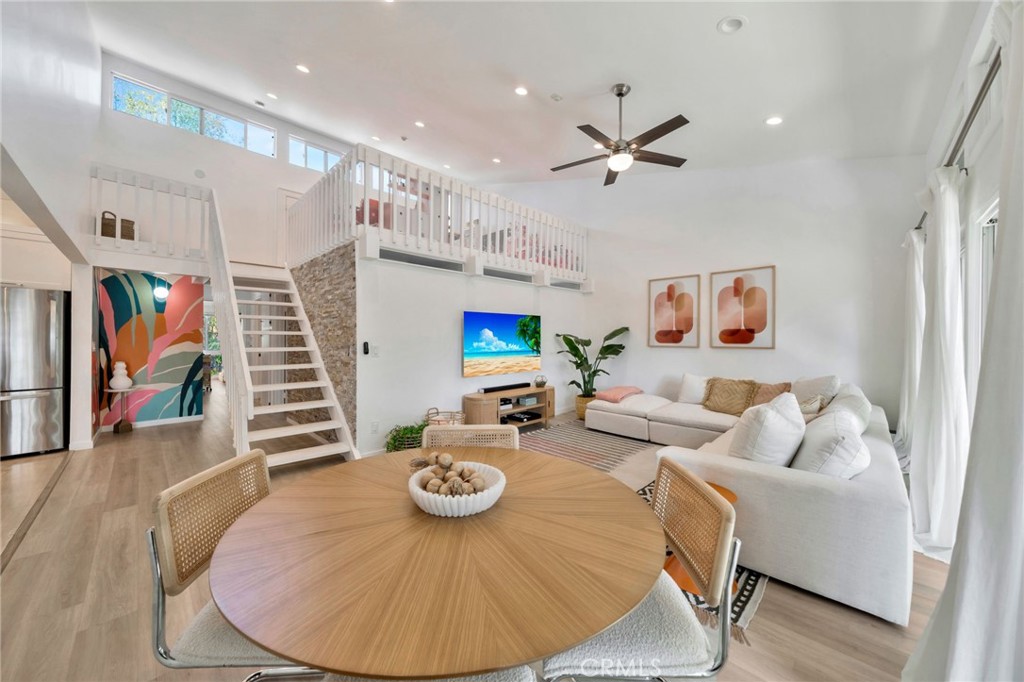 156 S Redondo Bch S Of Torrance Bl Real Estate Listings Main Image