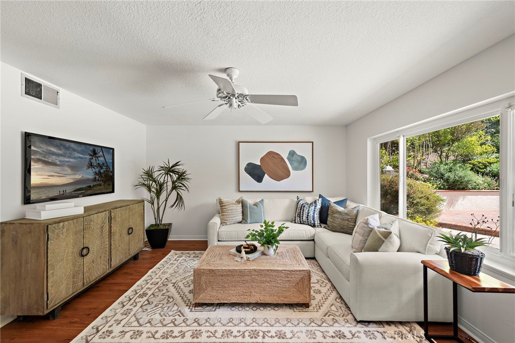 25122 Black Horse Lane Property Photo 10