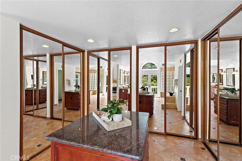 25122 Black Horse Lane Property Photo 15