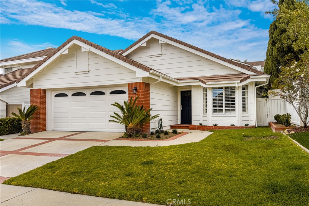 2122 Via Aguila Property Photo 1