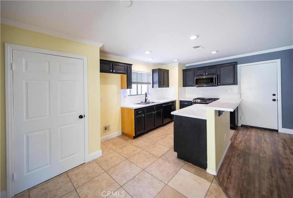 29435 Falling Leaf Drive Property Photo 14