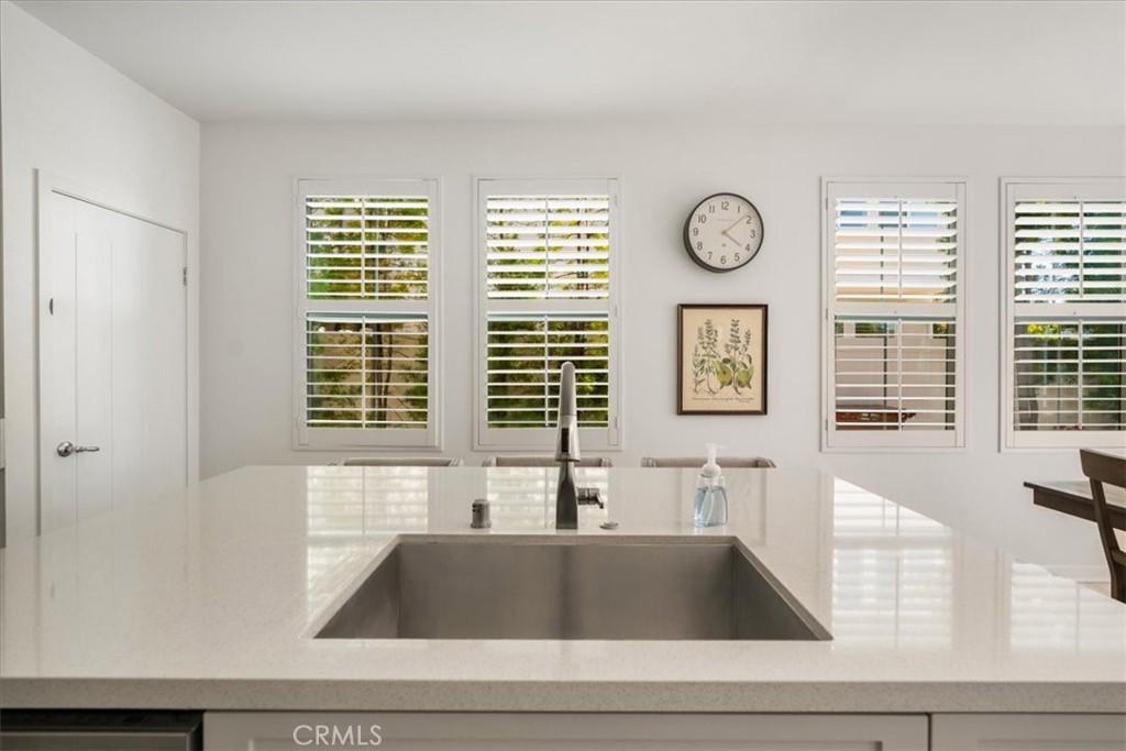 949 Sunlit Lane Property Photo 10
