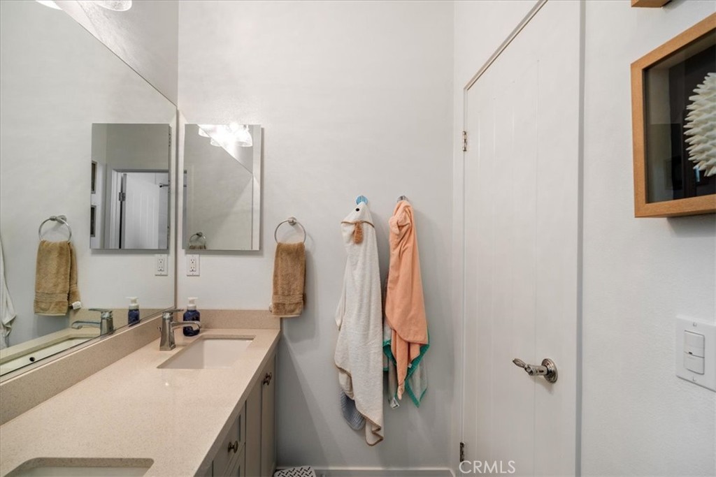 949 Sunlit Lane Property Photo 24