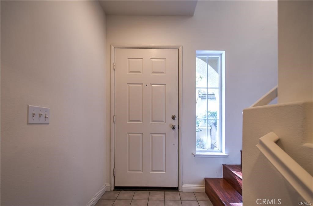 8 Silvermaple Property Photo 5