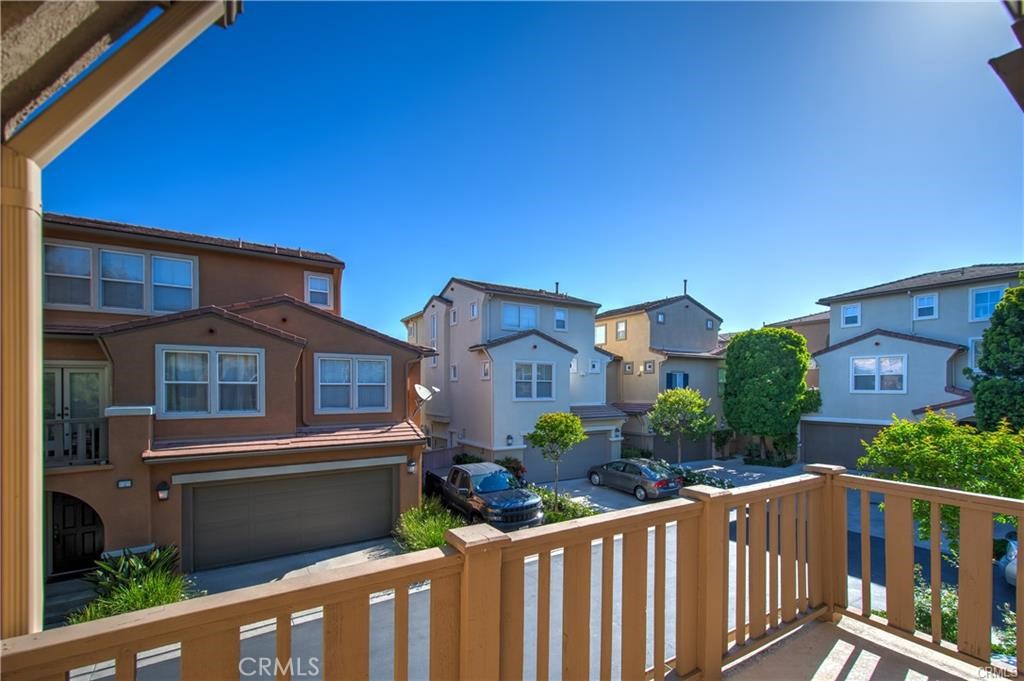 8 Silvermaple Property Photo 23