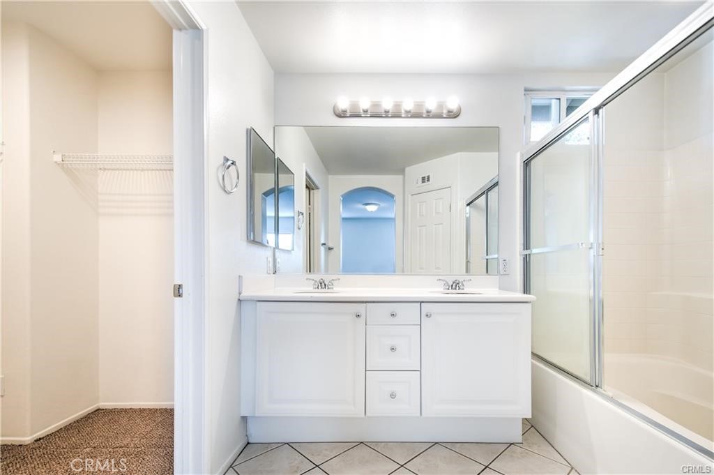 8 Silvermaple Property Photo 34