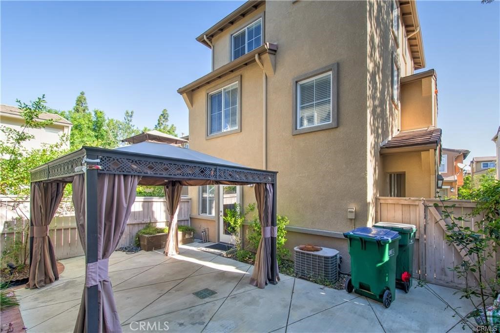8 Silvermaple Property Photo 39