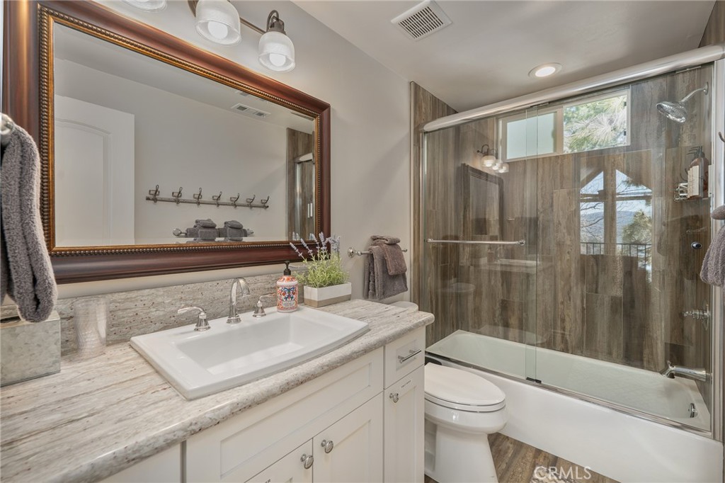 27550 North Bay Road Property Photo 29