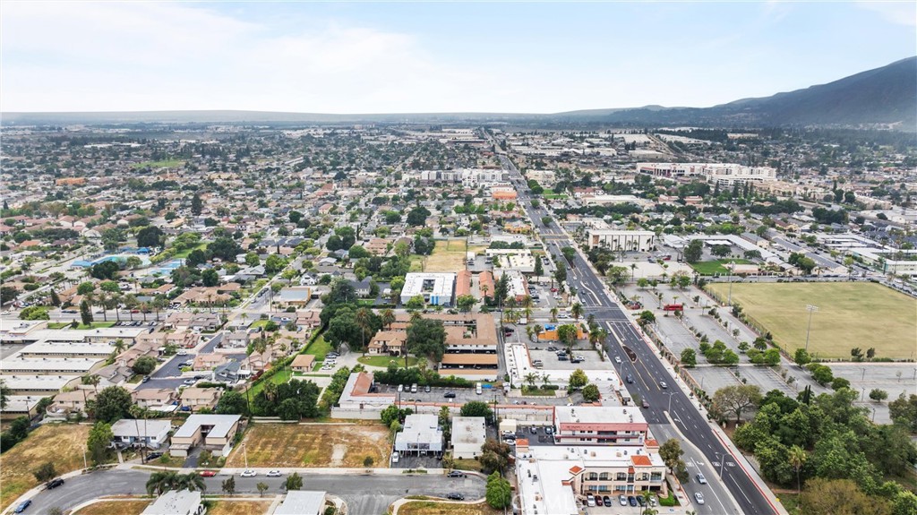 667 Glenfinnan Avenue Property Photo 8